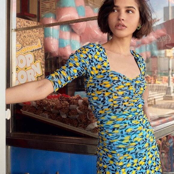 Diane Von Furstenberg Blue Lemon Print Dacey Dress Sz.M NWT - Picture 2 of 16